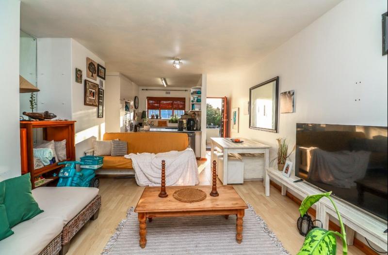 2 Bedroom Property for Sale in Knysna Western Cape